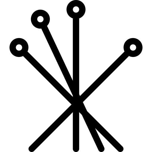 A series of needles, arranged haphazardly atop each other.